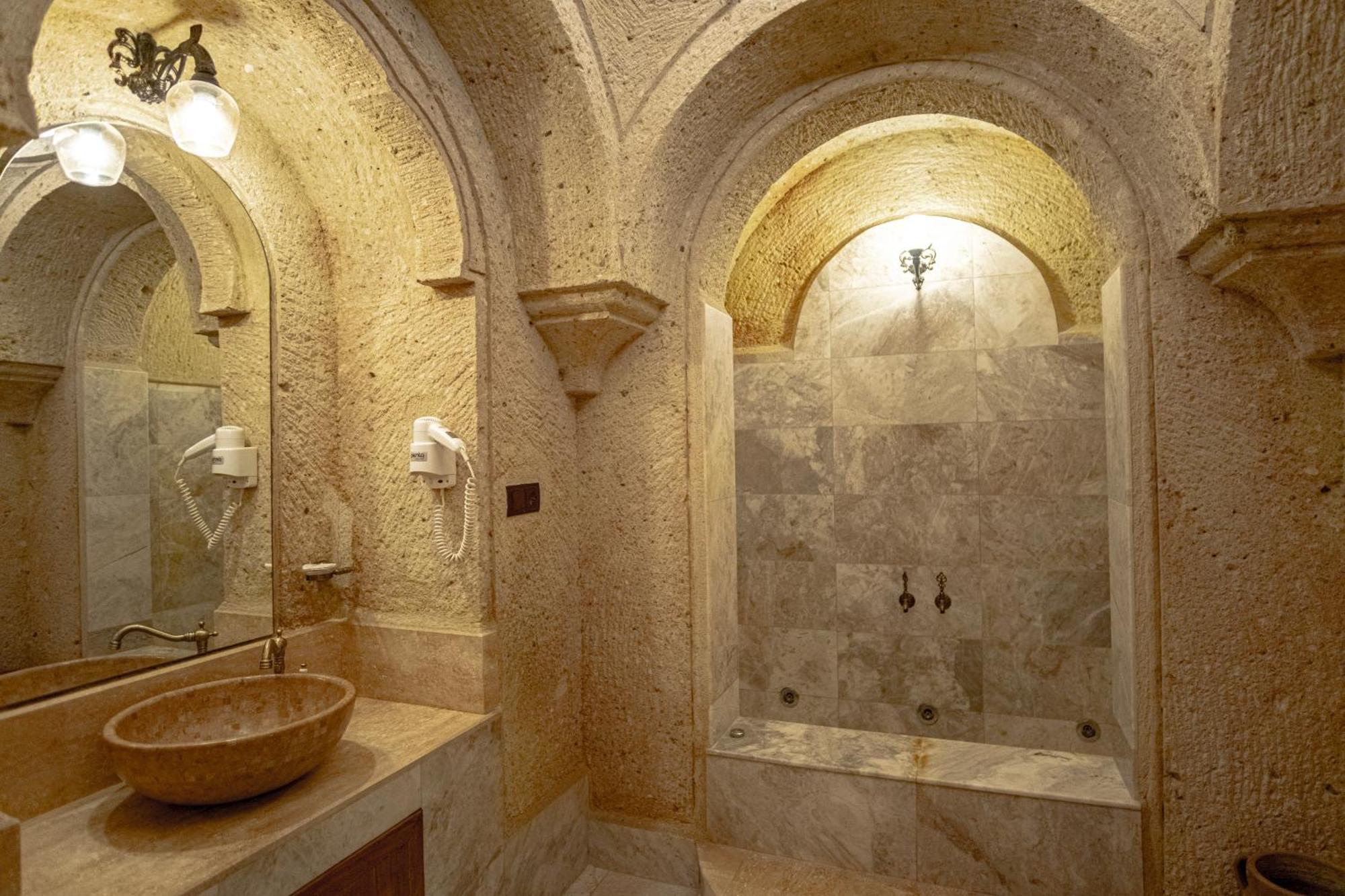 Kemerhan Cave Suites Urgup Exterior photo