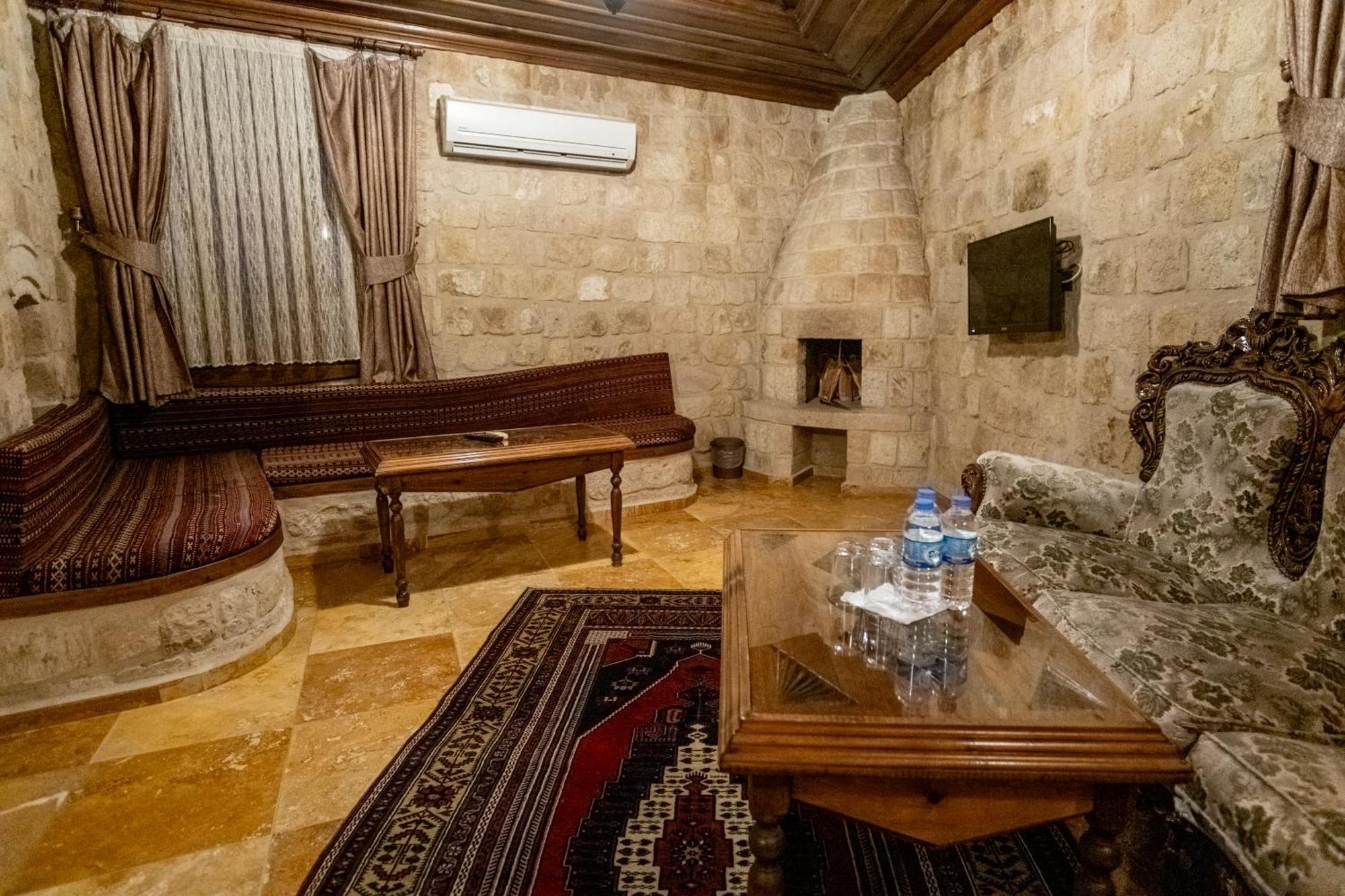 Kemerhan Cave Suites Urgup Exterior photo
