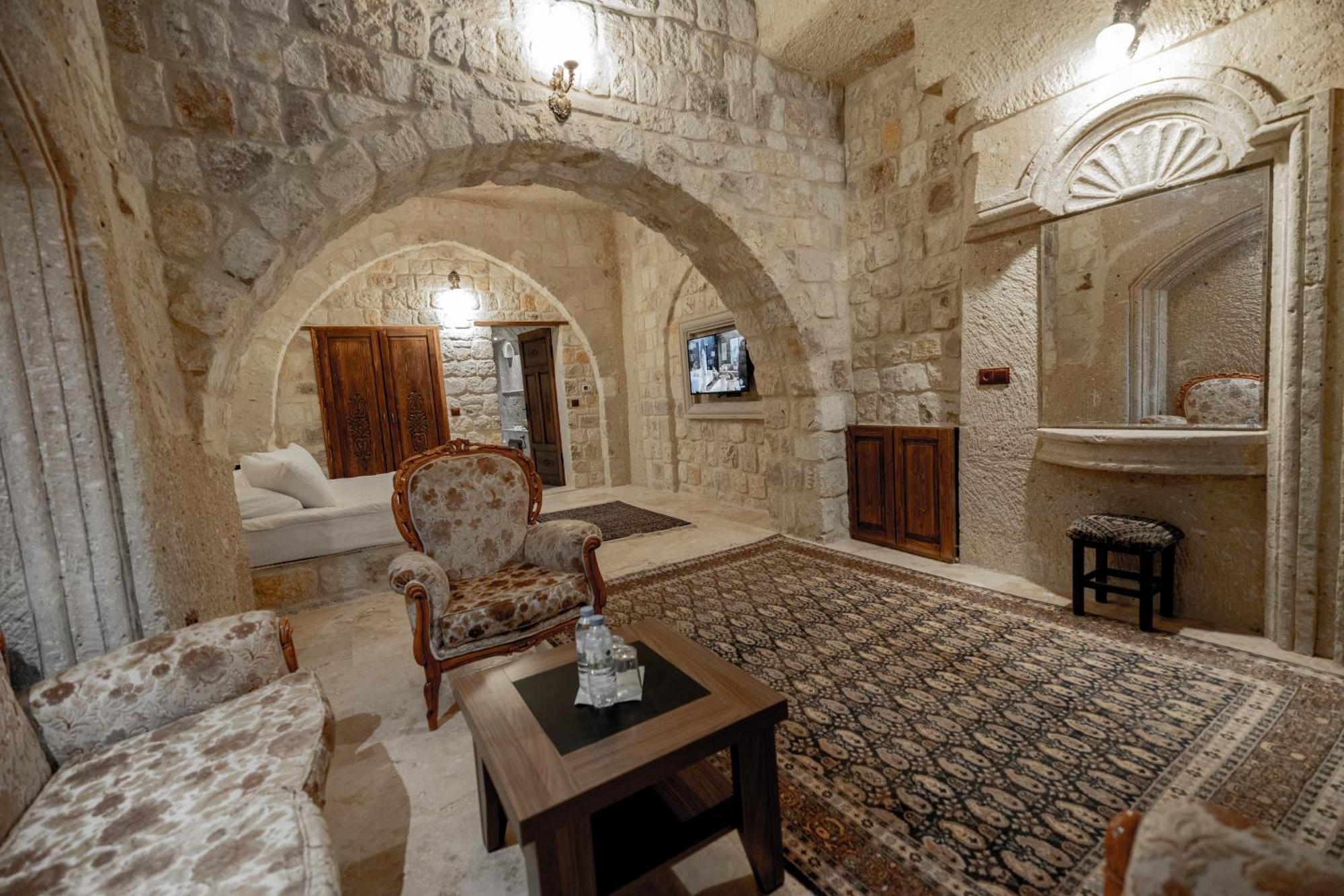 Kemerhan Cave Suites Urgup Exterior photo